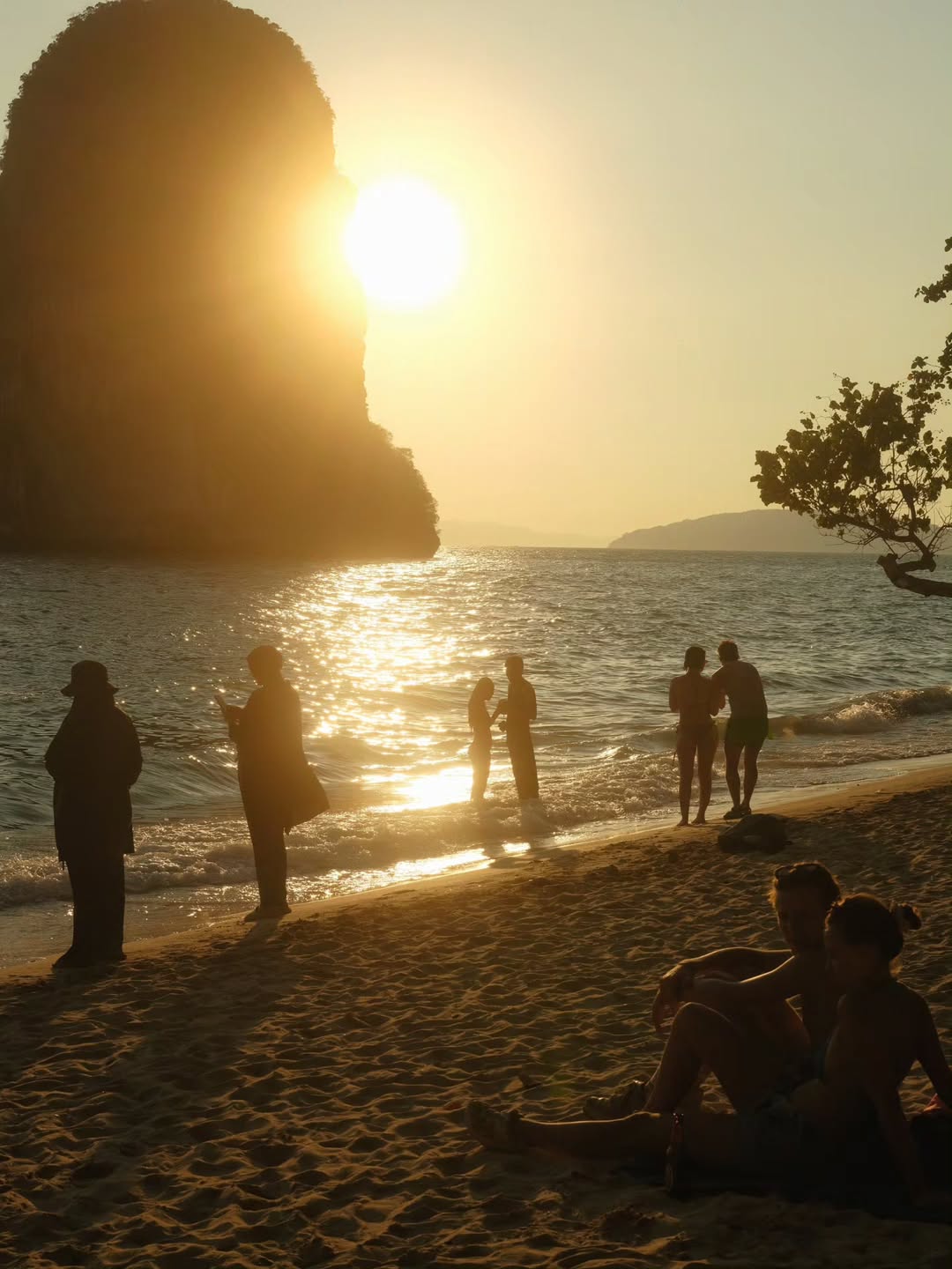 เต - ตะวัน วิหครัตน์