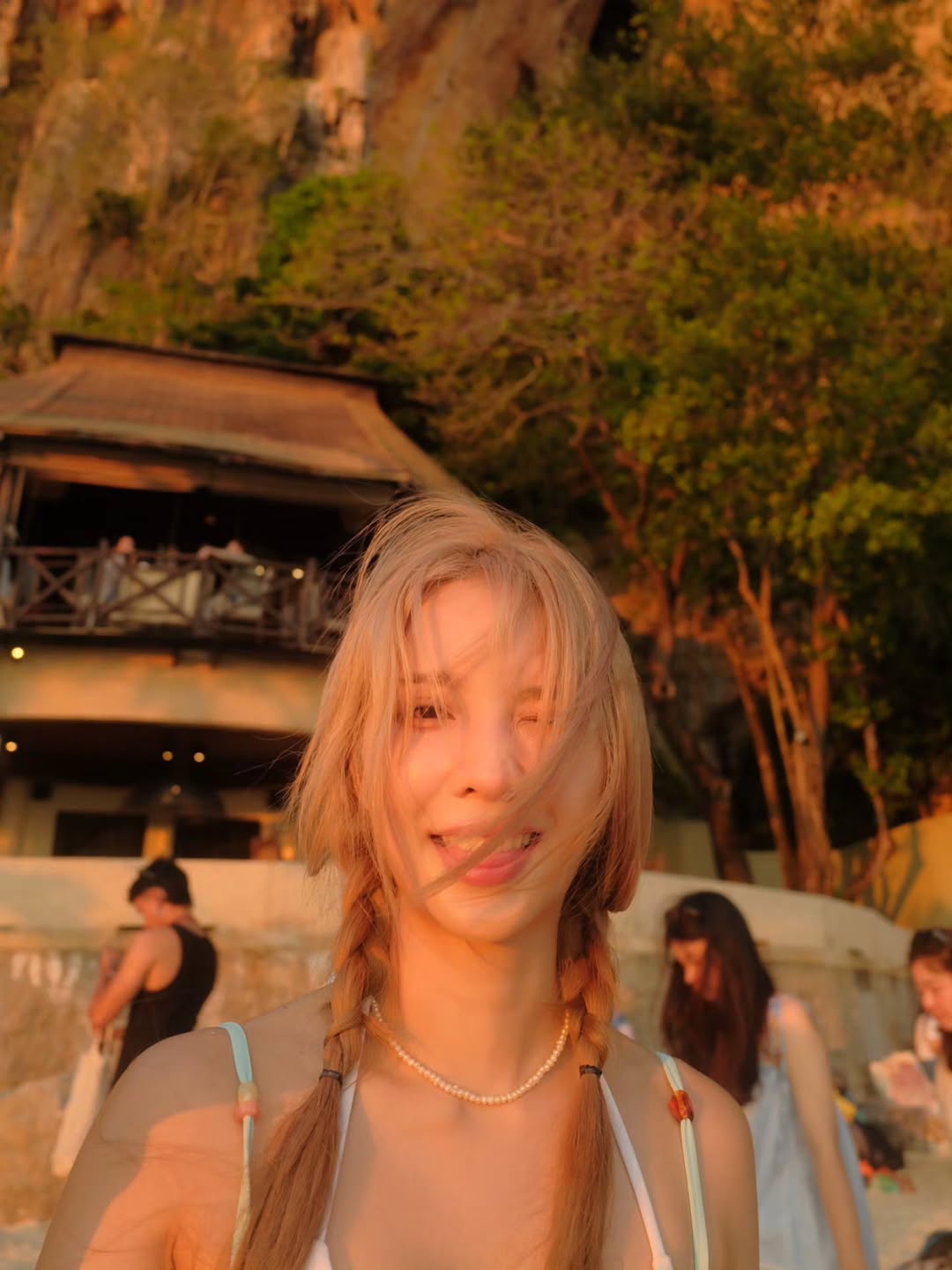 เต - ตะวัน วิหครัตน์