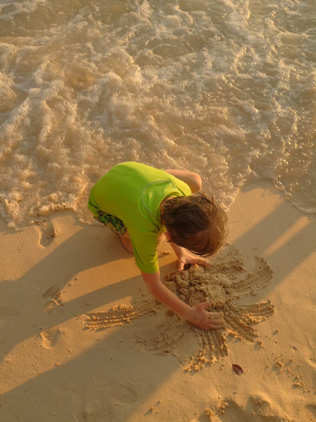 เต - ตะวัน วิหครัตน์