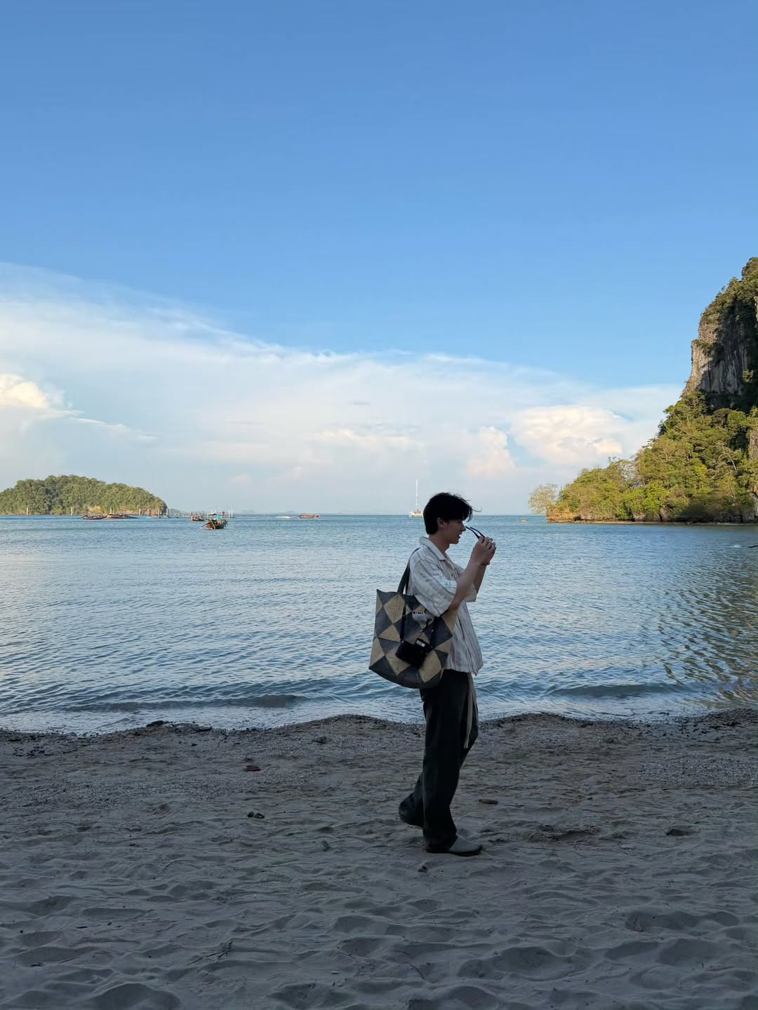 เต - ตะวัน วิหครัตน์