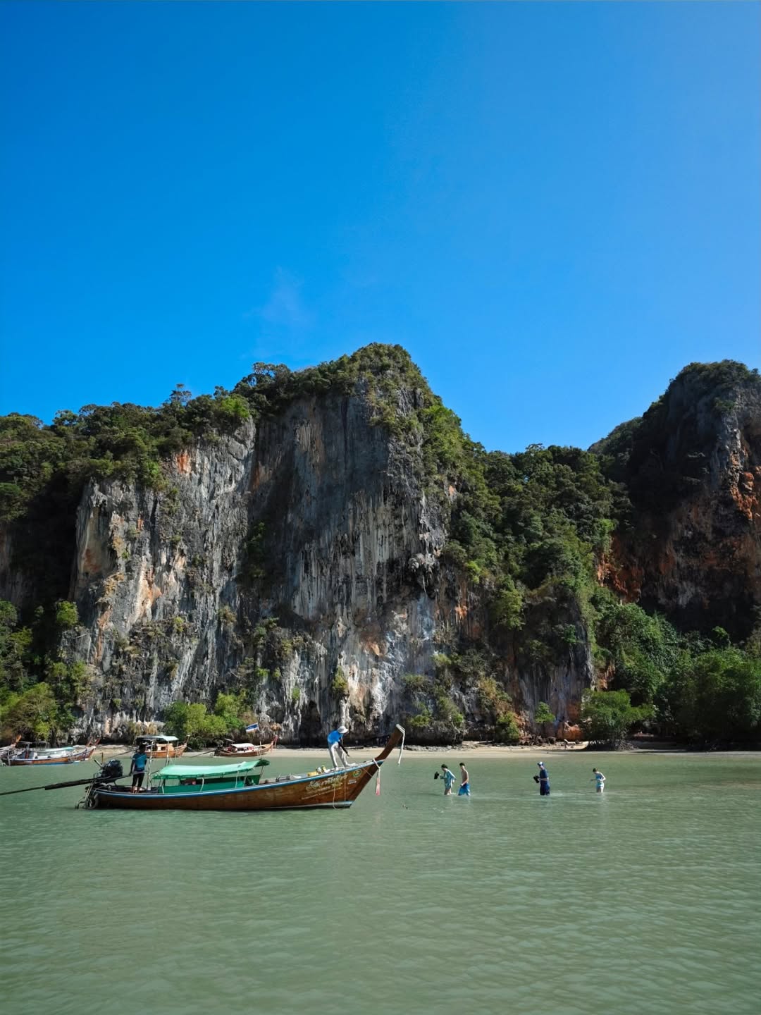 เต - ตะวัน วิหครัตน์