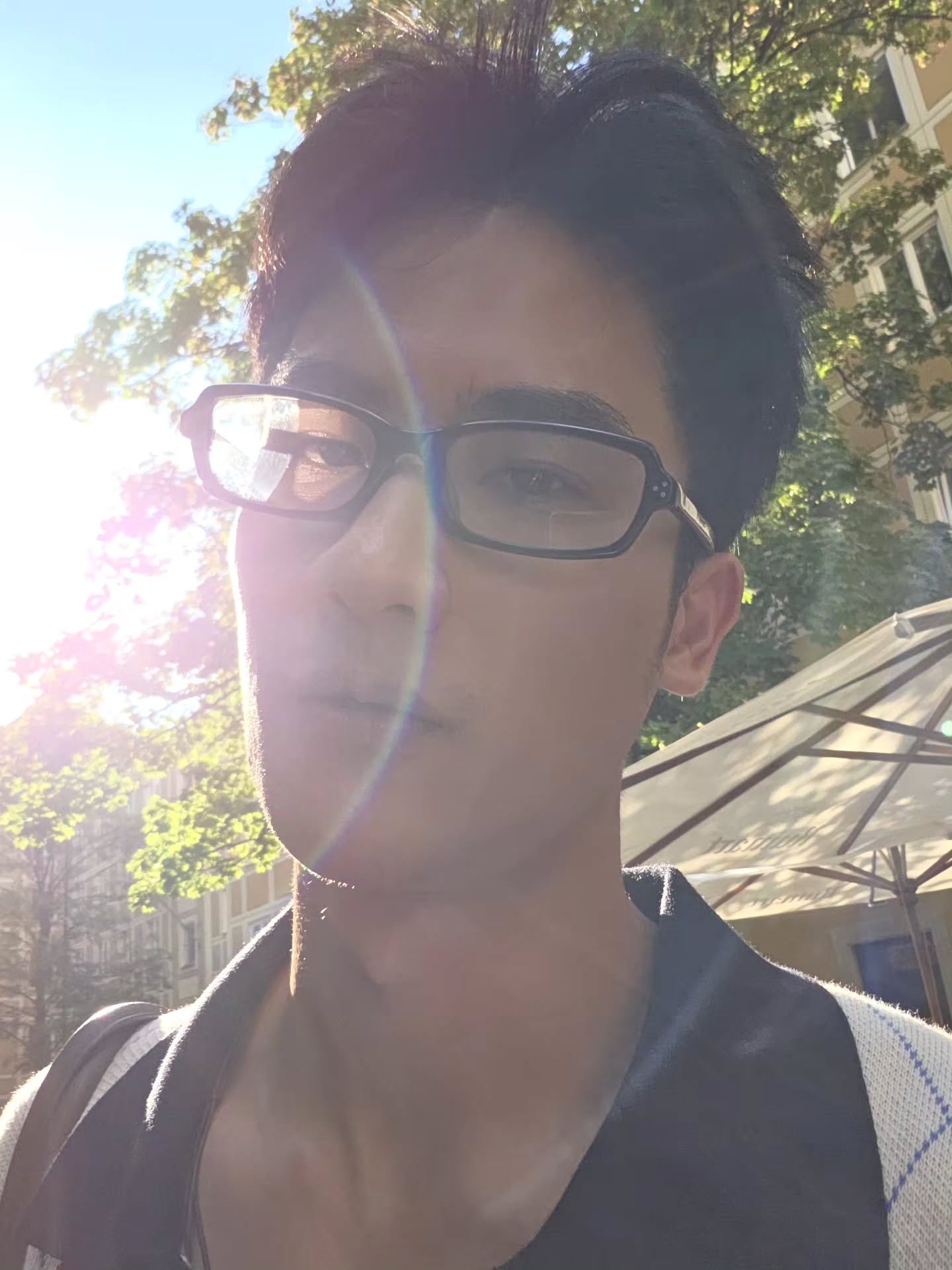 เต - ตะวัน วิหครัตน์