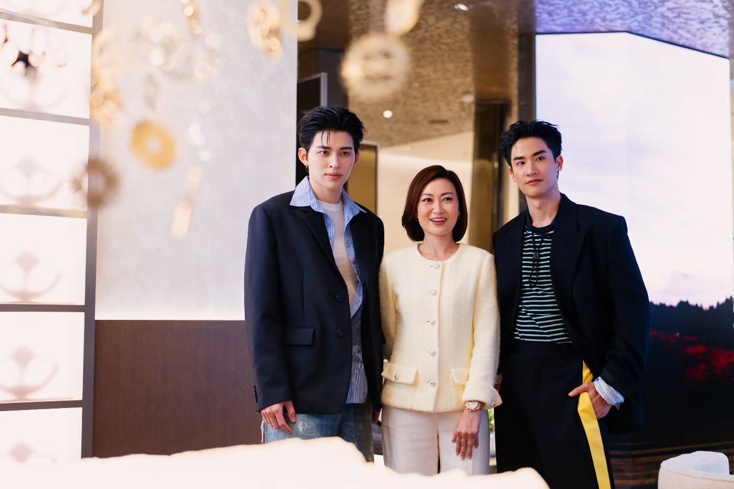 เต - ตะวัน วิหครัตน์