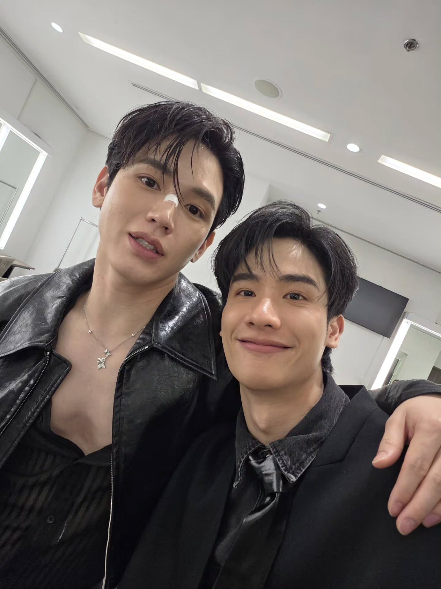เต - ตะวัน วิหครัตน์