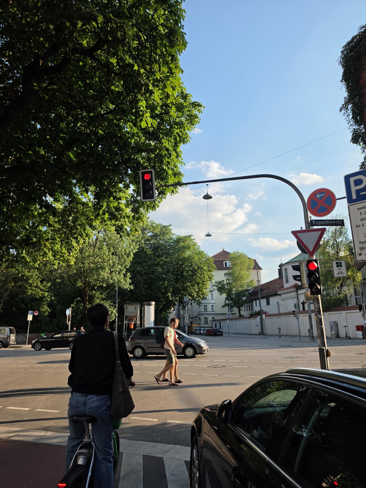 เต - ตะวัน วิหครัตน์