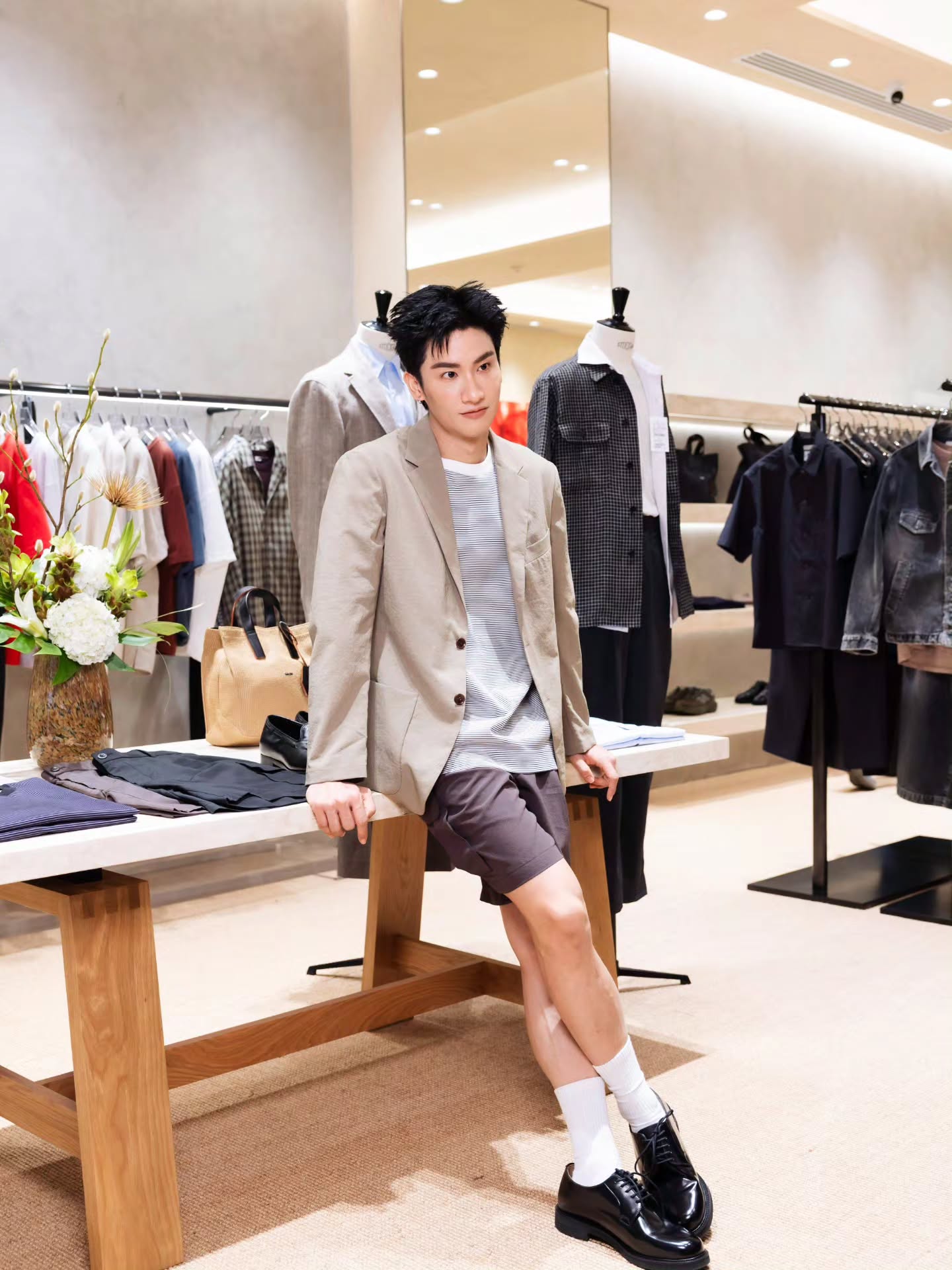 เต - ตะวัน วิหครัตน์