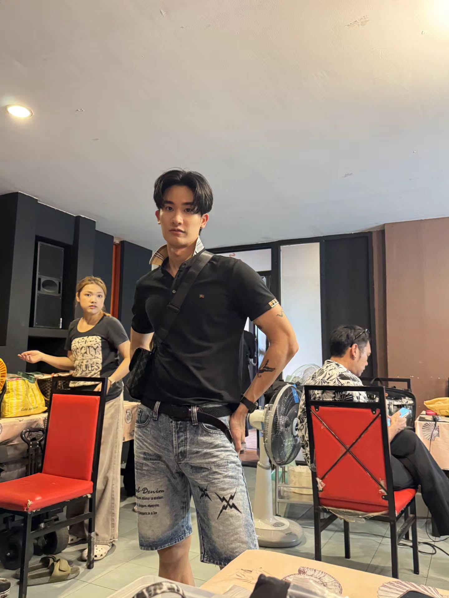 เต - ตะวัน วิหครัตน์