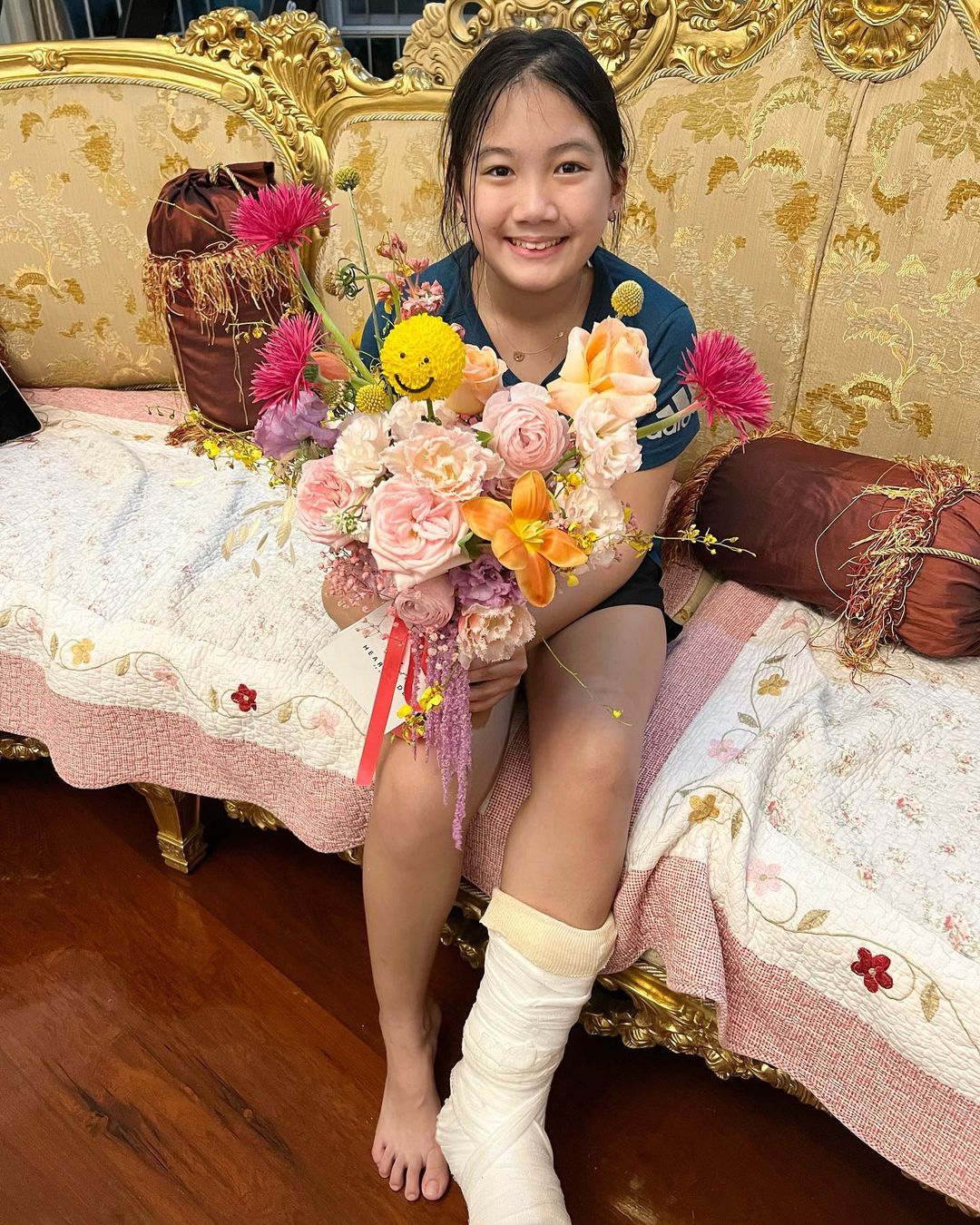 หน่อง - ธนา ฉัตรบริรักษ์