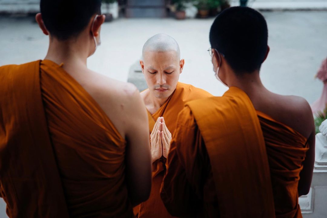 หน่อง - ธนา ฉัตรบริรักษ์