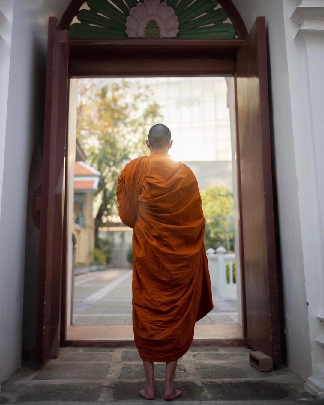 หน่อง - ธนา ฉัตรบริรักษ์