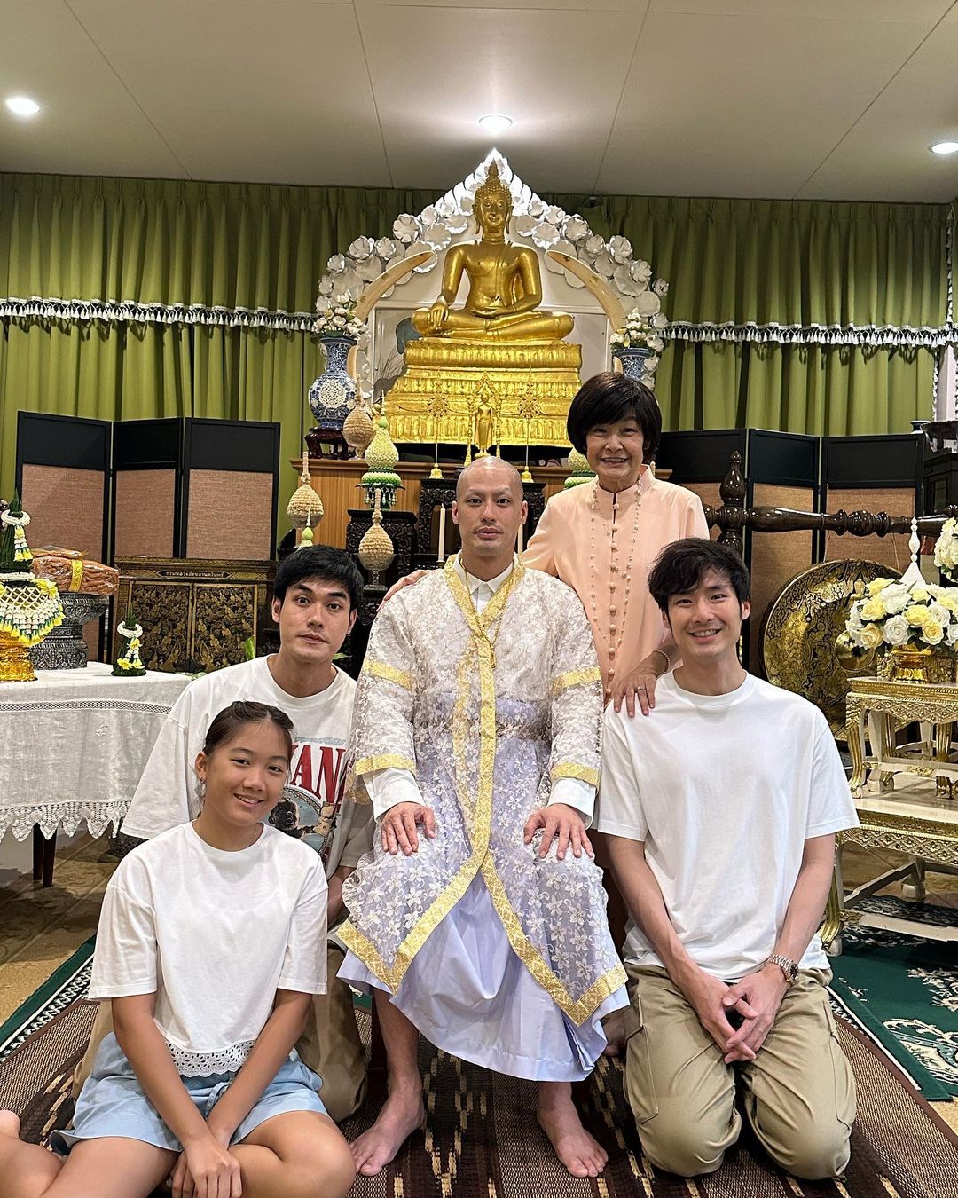 หน่อง - ธนา ฉัตรบริรักษ์