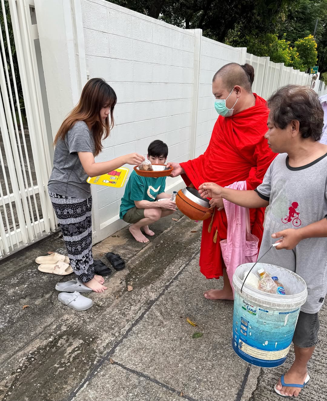 หน่อง - ธนา ฉัตรบริรักษ์