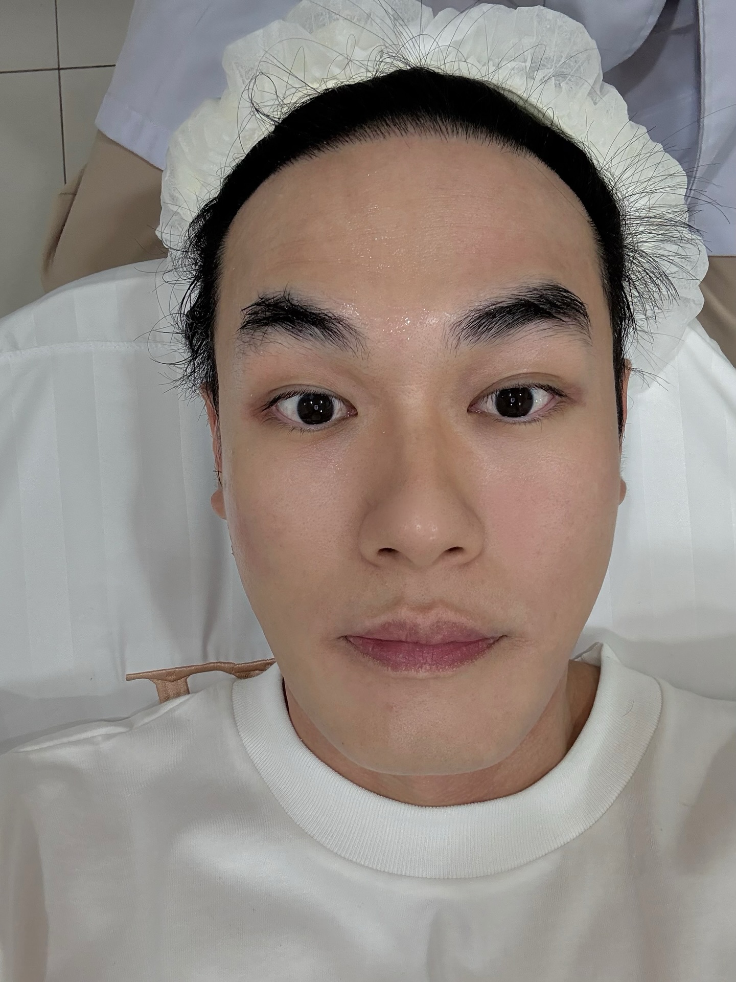 หน่อง - ธนา ฉัตรบริรักษ์