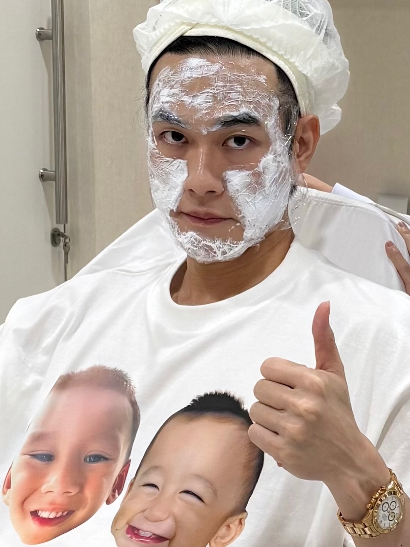 หน่อง - ธนา ฉัตรบริรักษ์