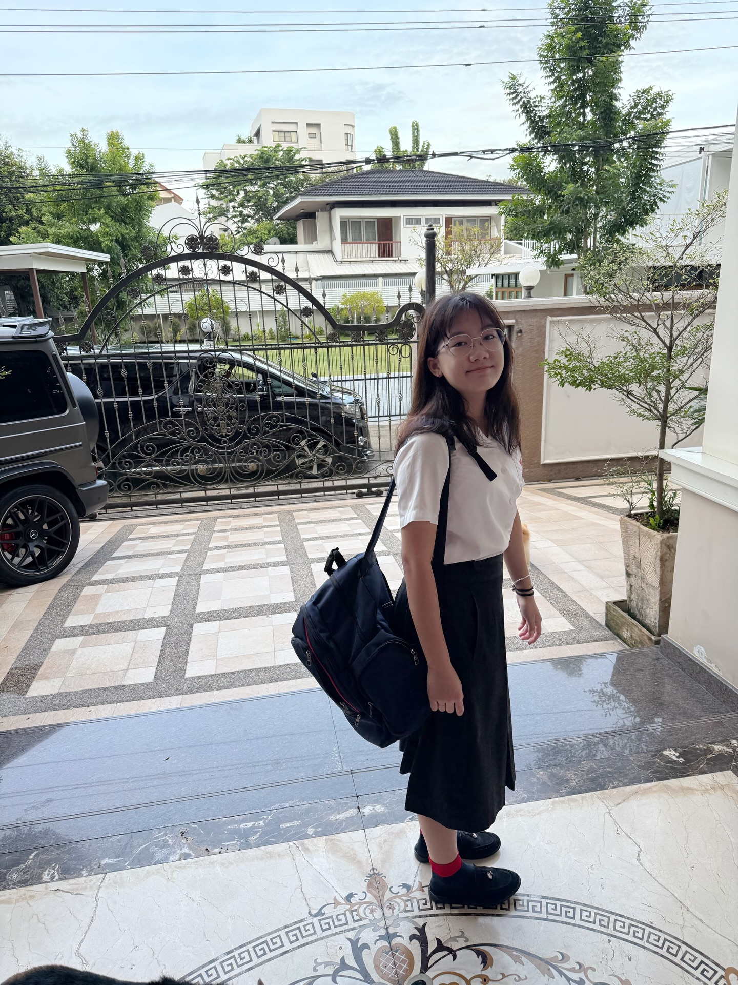 หน่อง - ธนา ฉัตรบริรักษ์