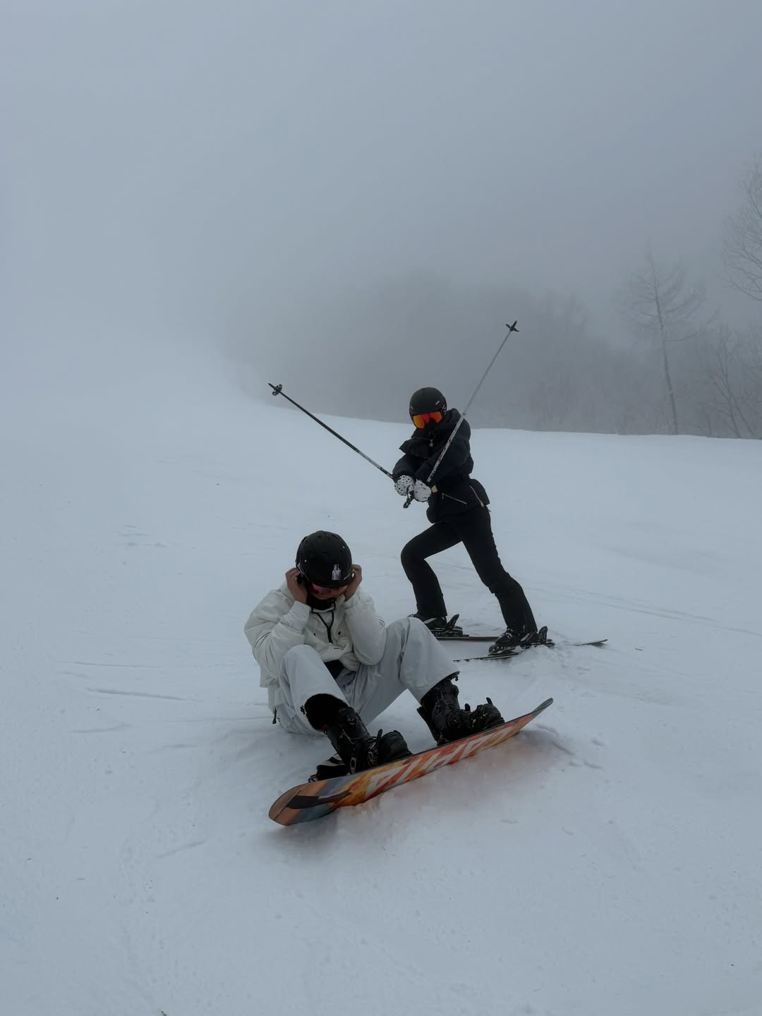 หน่อง - ธนา ฉัตรบริรักษ์