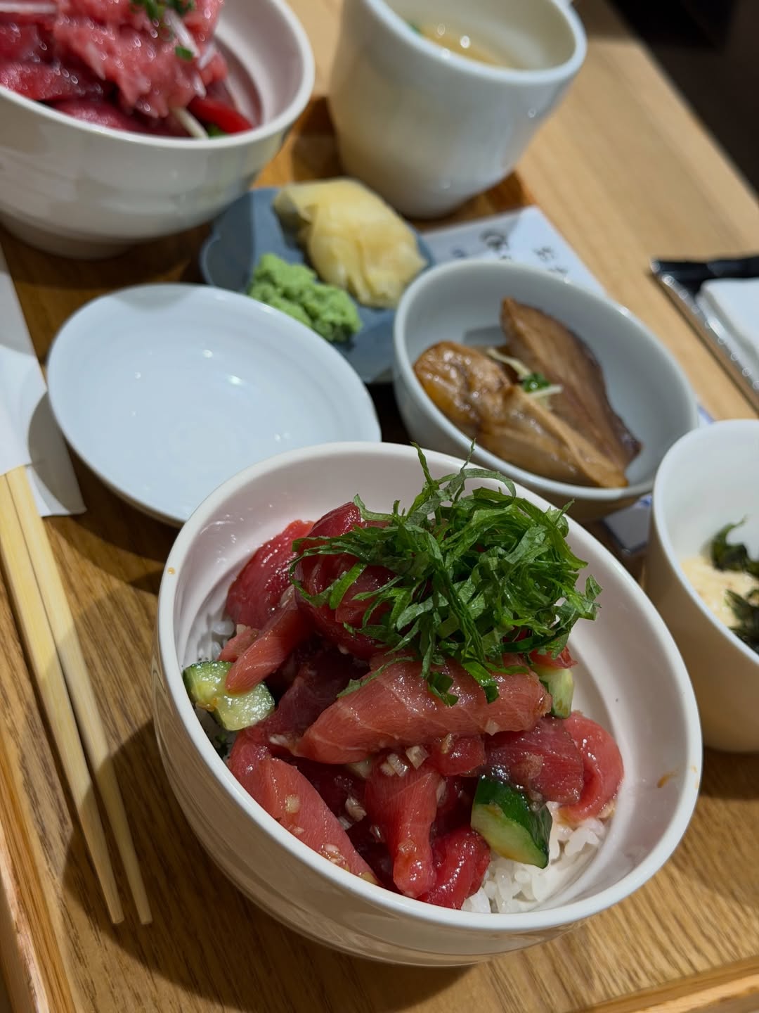 หน่อง - ธนา ฉัตรบริรักษ์