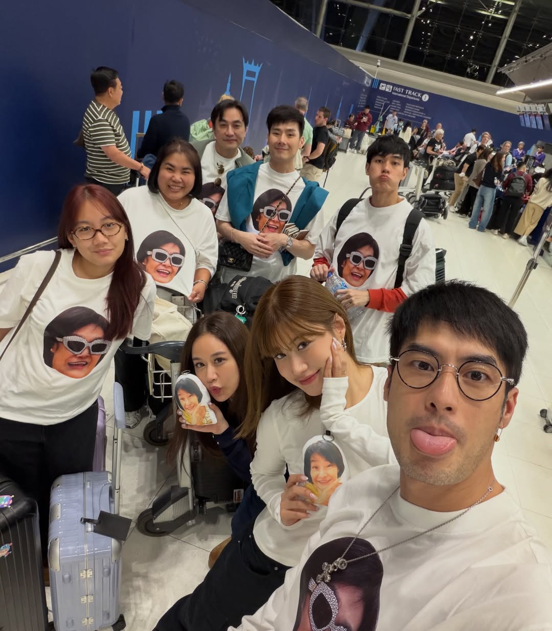 หน่อง - ธนา ฉัตรบริรักษ์