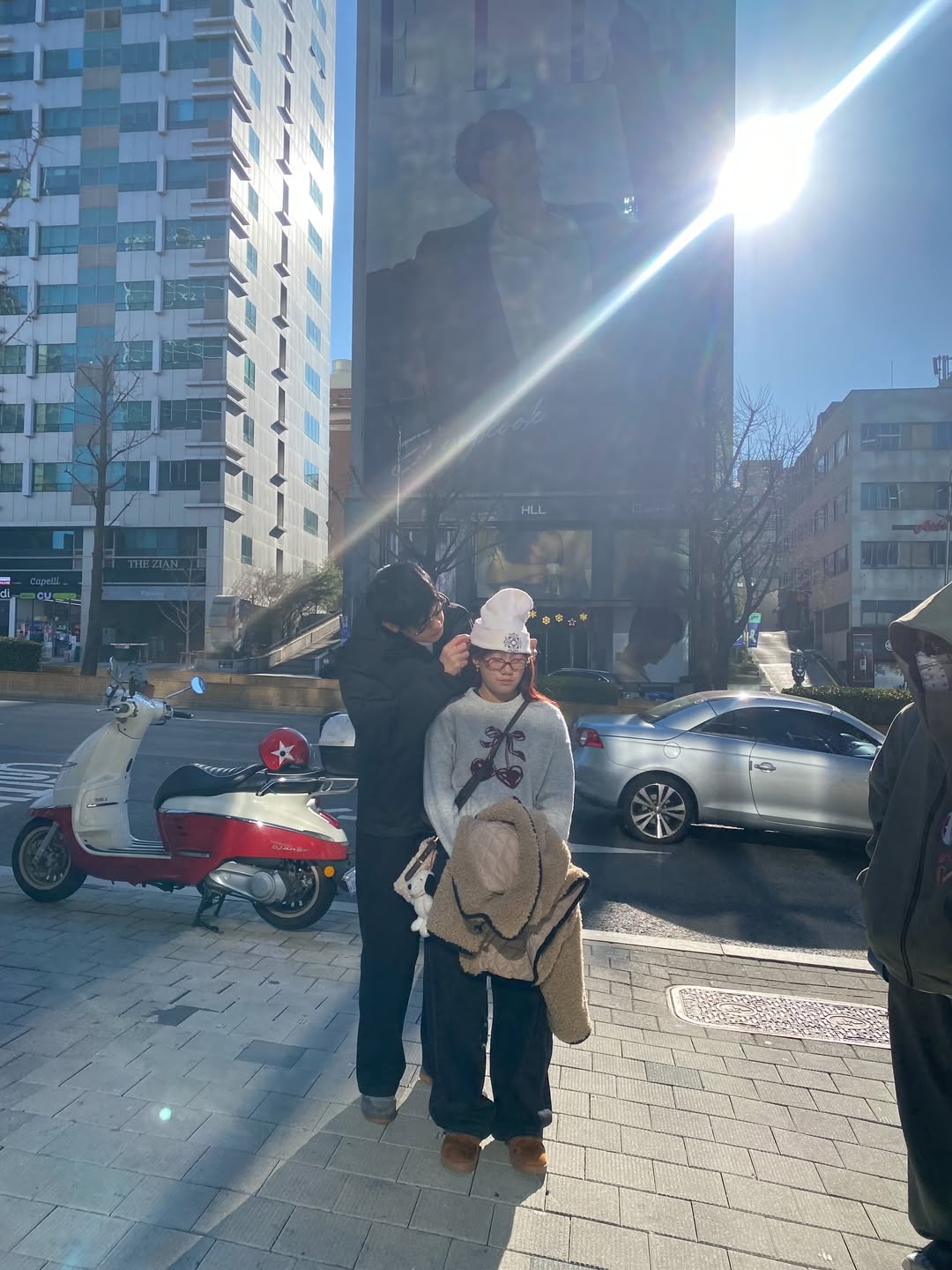 หน่อง - ธนา ฉัตรบริรักษ์