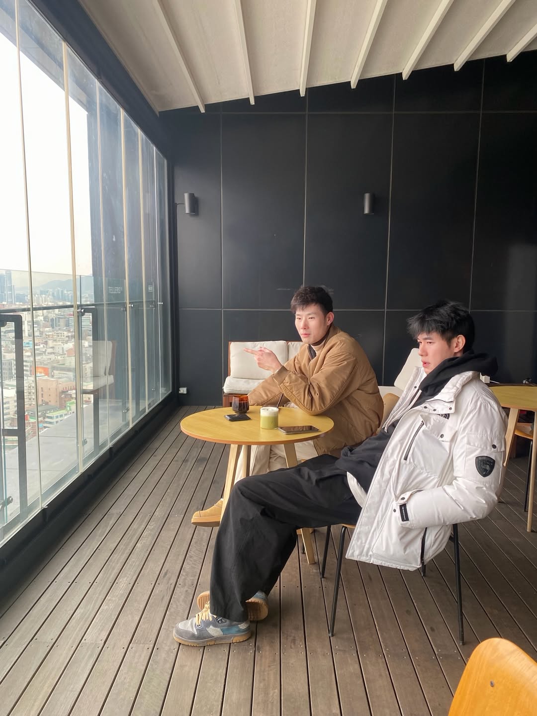 หน่อง - ธนา ฉัตรบริรักษ์