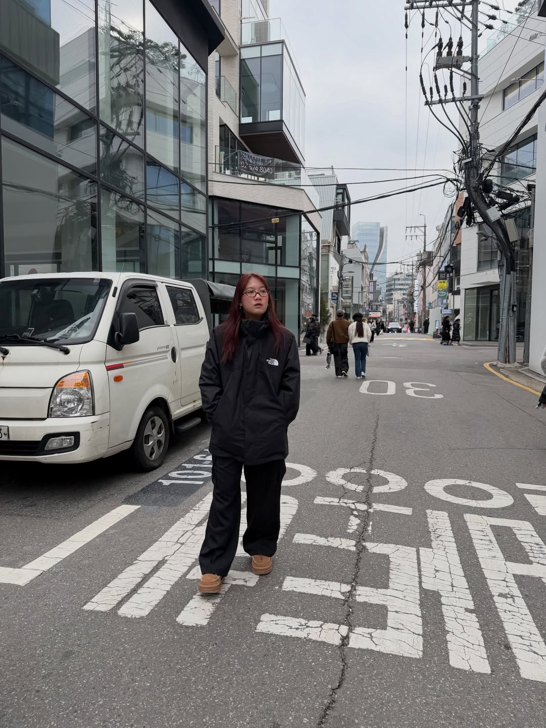 หน่อง - ธนา ฉัตรบริรักษ์