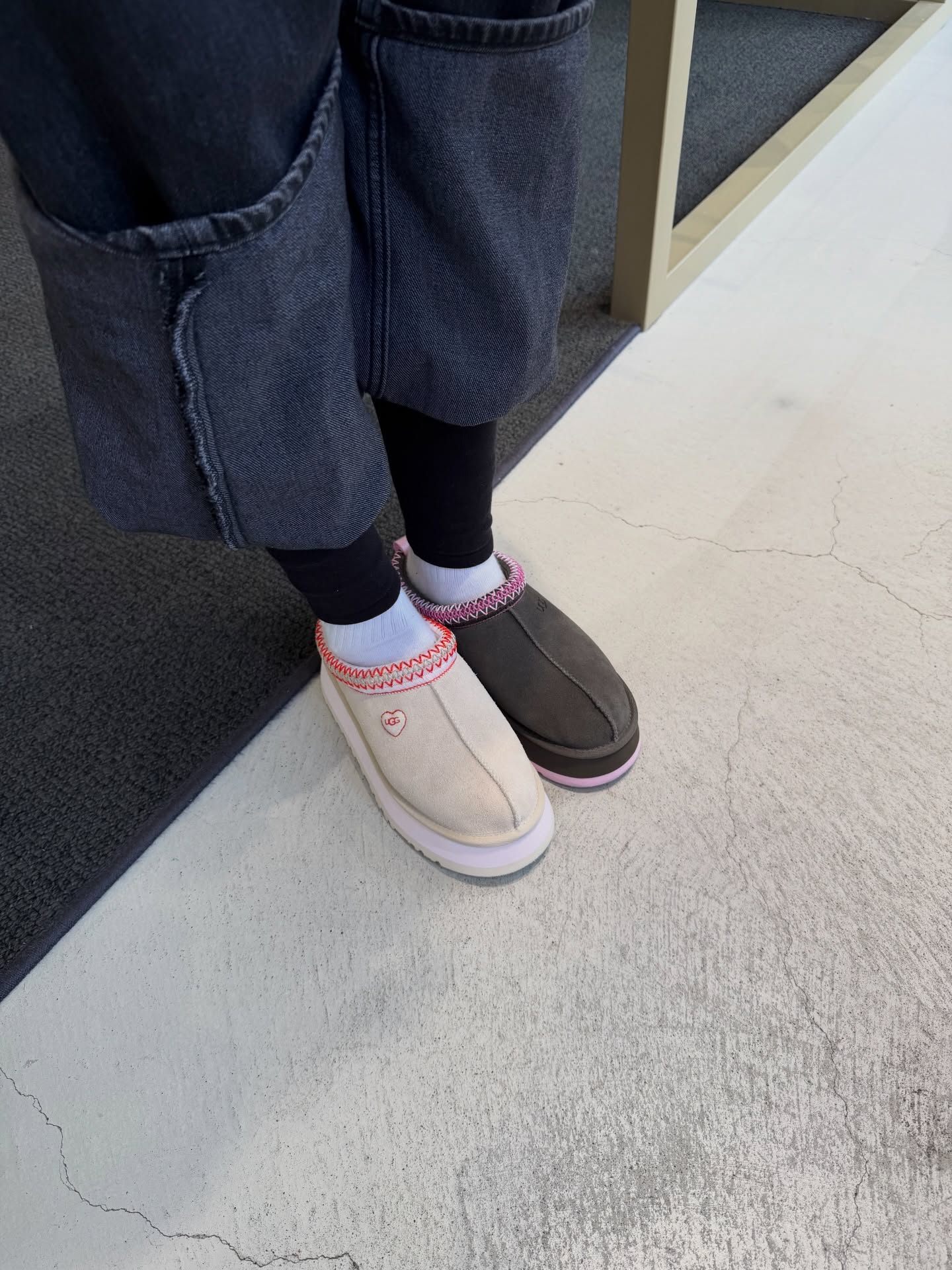 หน่อง - ธนา ฉัตรบริรักษ์