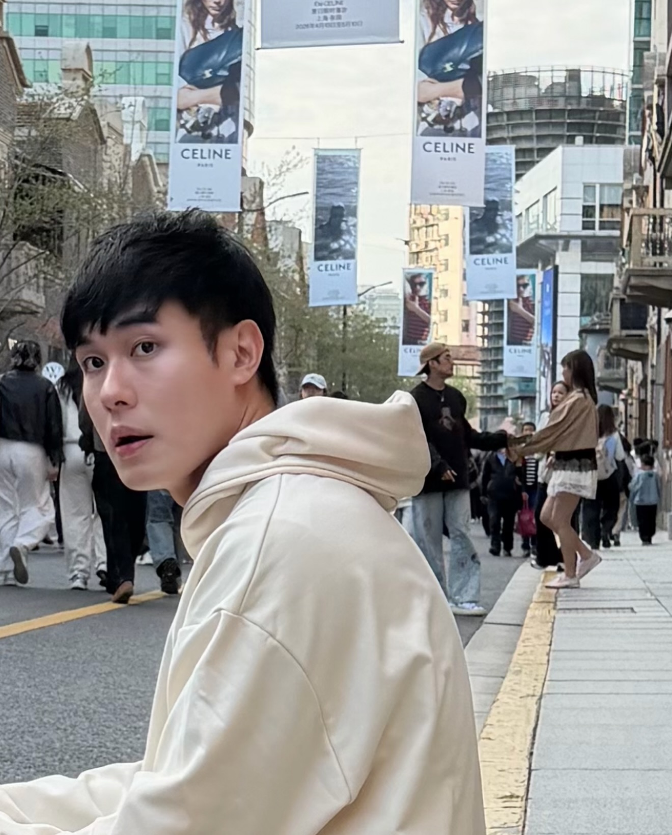 หน่อง - ธนา ฉัตรบริรักษ์