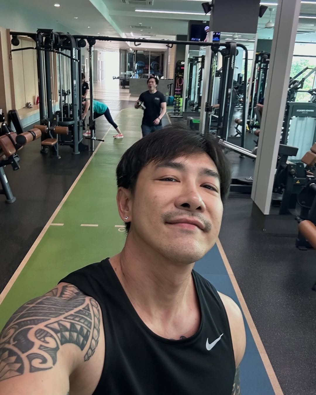 บอย - พิษณุ นิ่มสกุล