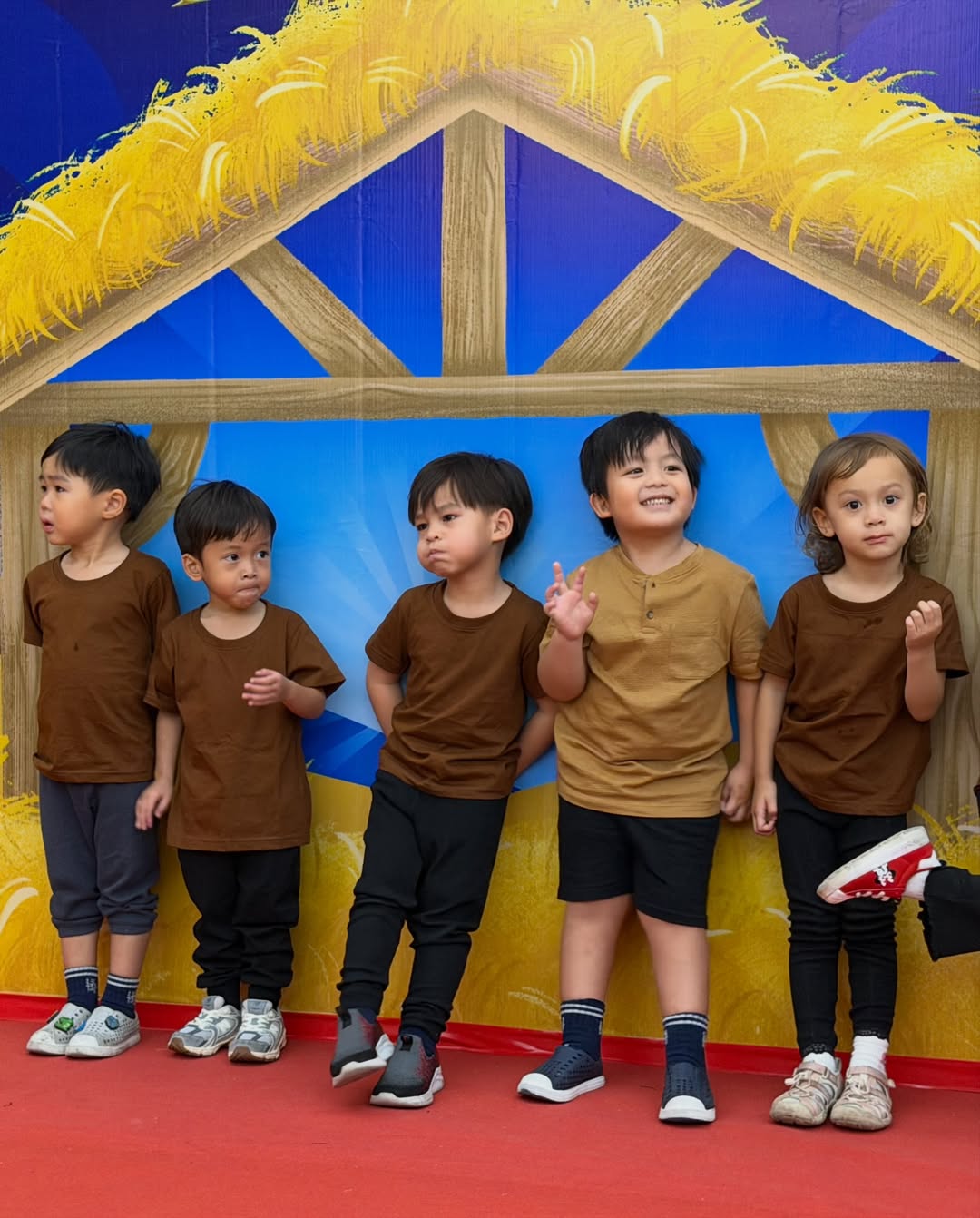 บอย - พิษณุ นิ่มสกุล