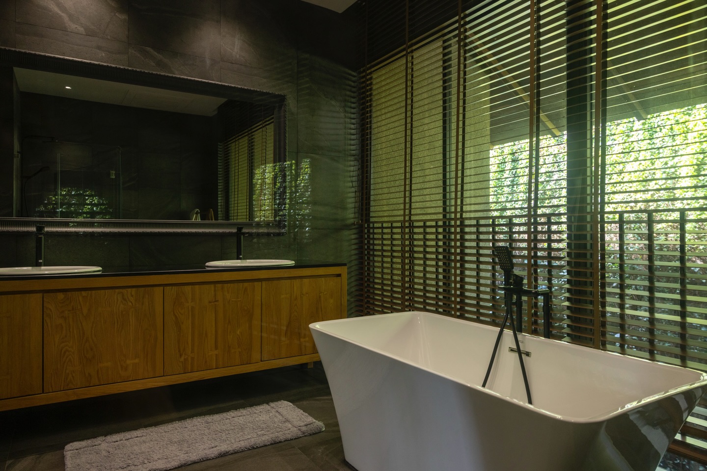 บอย - พิษณุ นิ่มสกุล