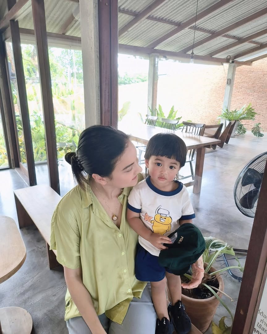 เฌอเบลล์ - ลัลณ์ลลิน เตจะสา เวศซ์
