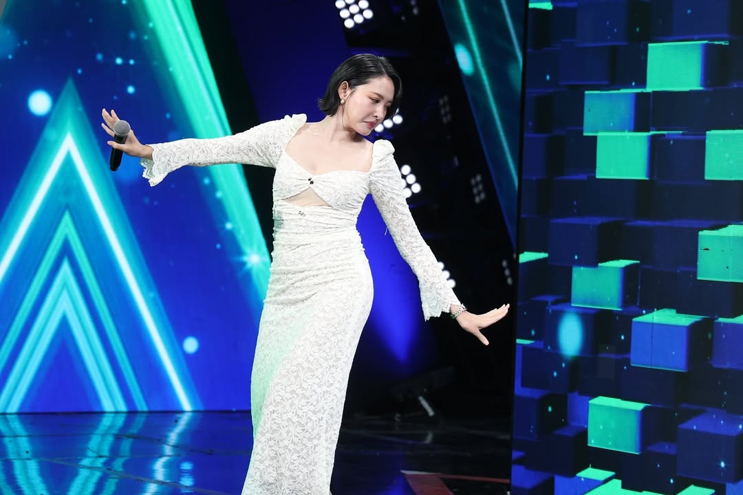 เฌอเบลล์ - ลัลณ์ลลิน เตจะสา เวศซ์