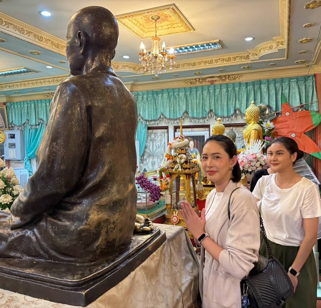 เฌอเบลล์ - ลัลณ์ลลิน เตจะสา เวศซ์