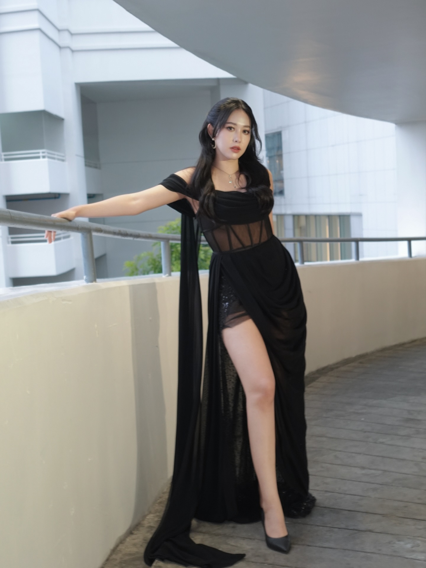 เฌอเบลล์ - ลัลณ์ลลิน เตจะสา เวศซ์