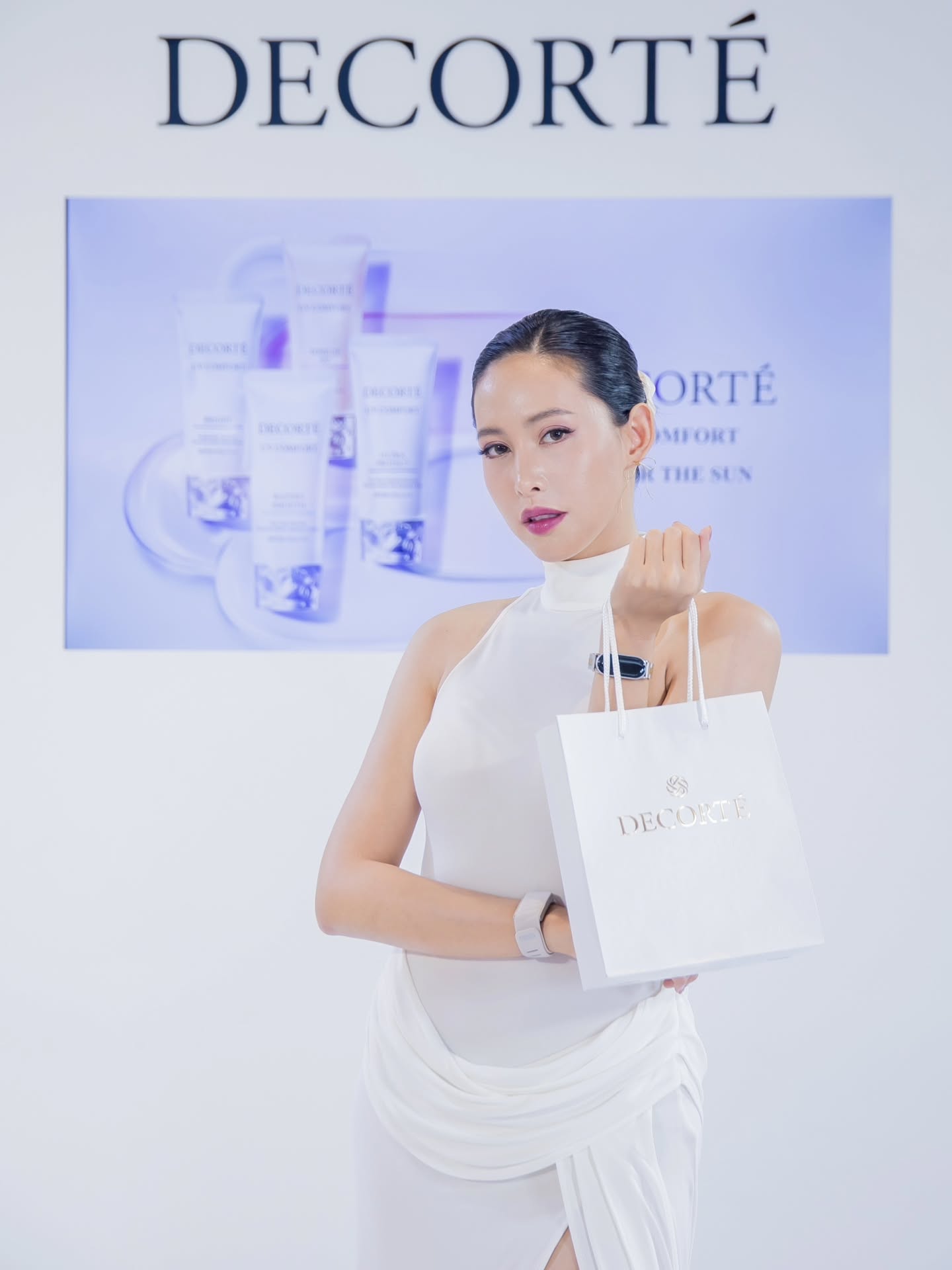 เฌอเบลล์ - ลัลณ์ลลิน เตจะสา เวศซ์