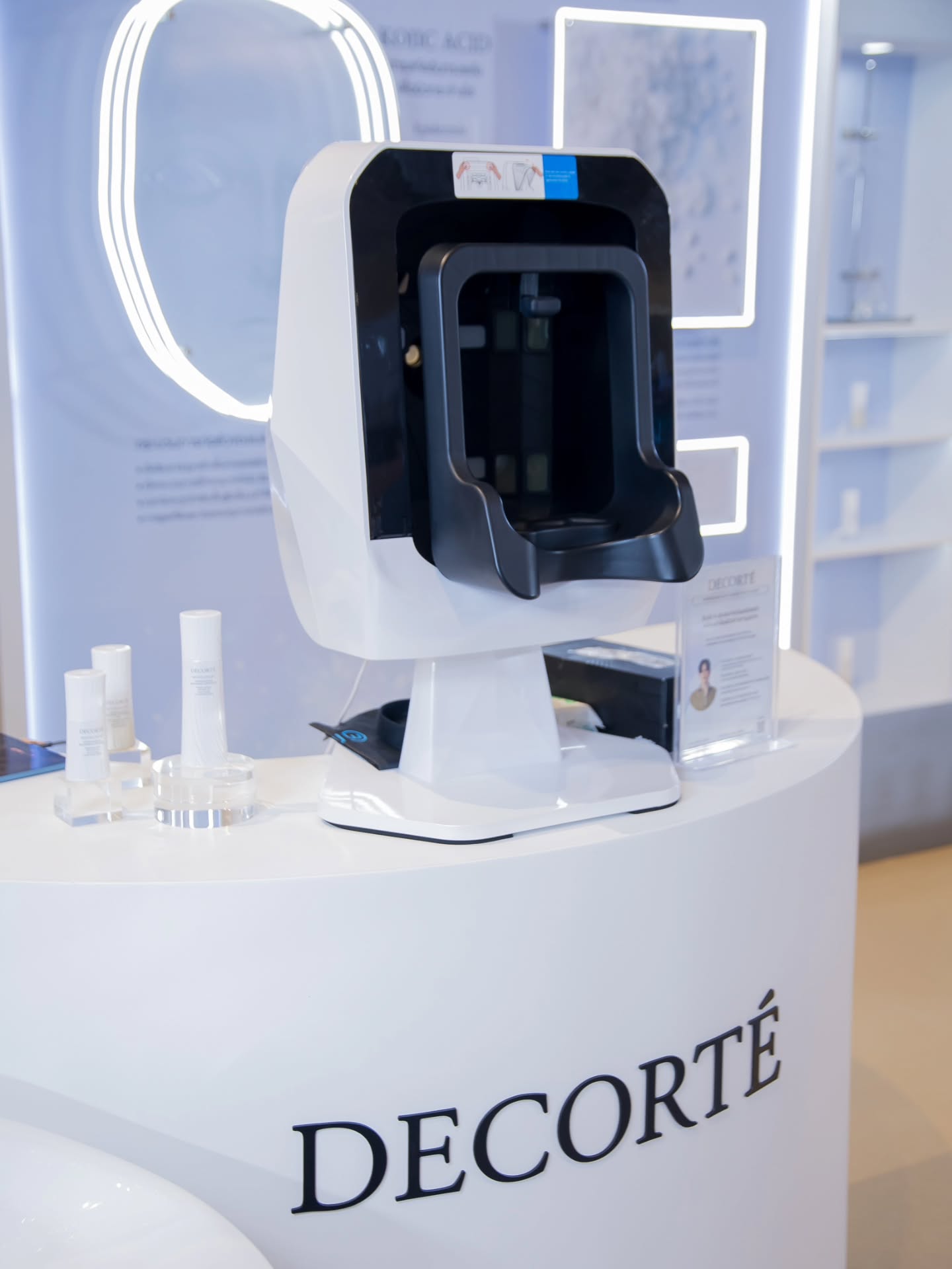 เฌอเบลล์ - ลัลณ์ลลิน เตจะสา เวศซ์