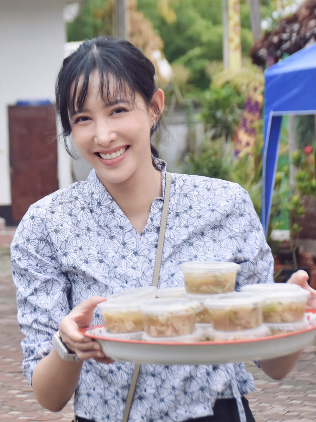 เฌอเบลล์ - ลัลณ์ลลิน เตจะสา เวศซ์