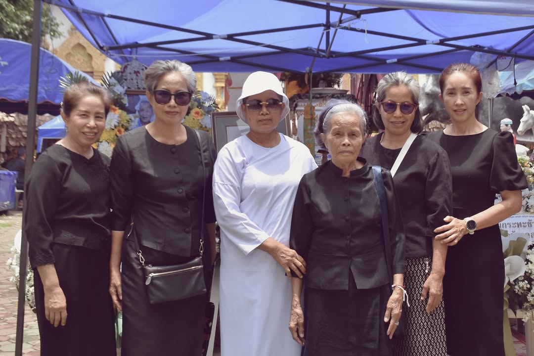 เฌอเบลล์ - ลัลณ์ลลิน เตจะสา เวศซ์