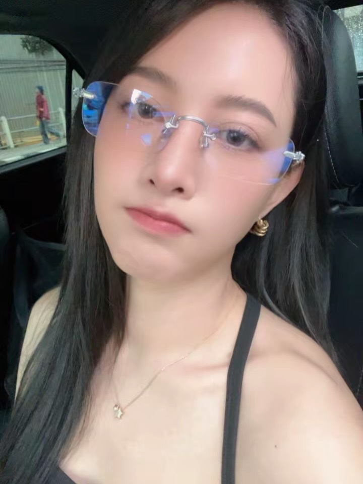เฌอเบลล์ - ลัลณ์ลลิน เตจะสา เวศซ์