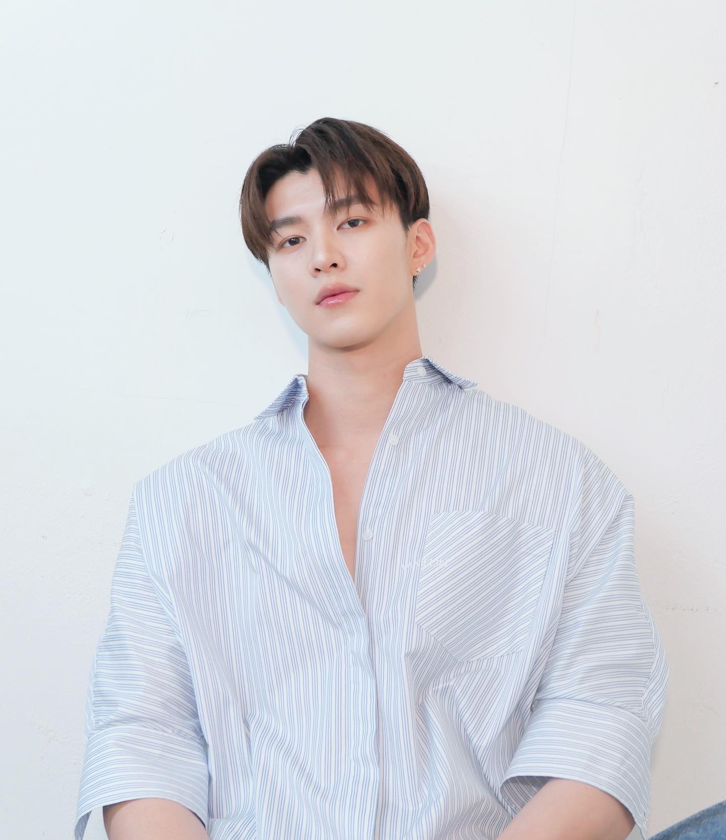 มีน - นิชคุณ ขจรบริรักษ์