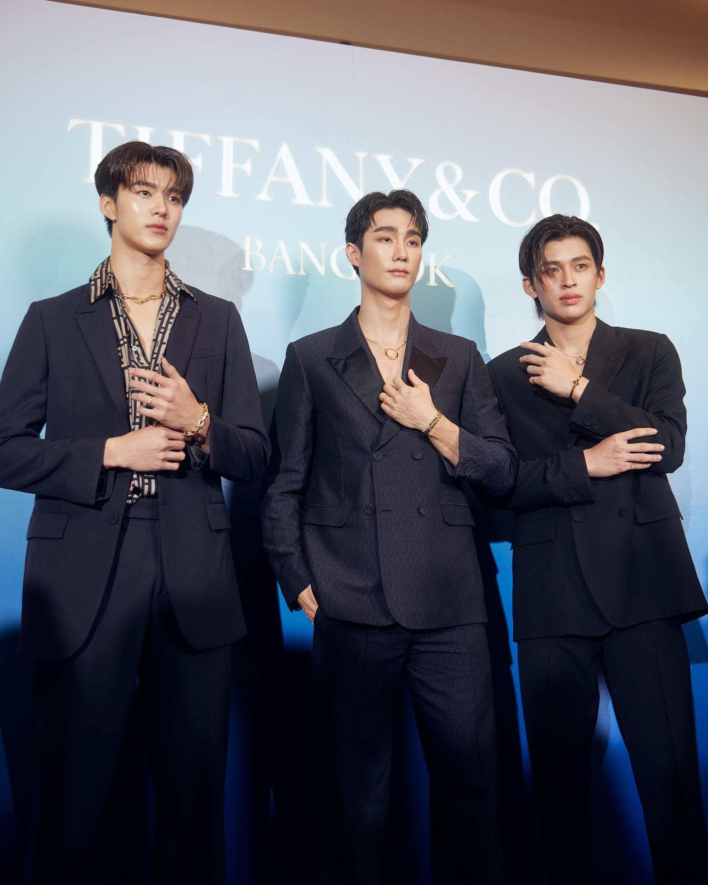 มีน - นิชคุณ ขจรบริรักษ์