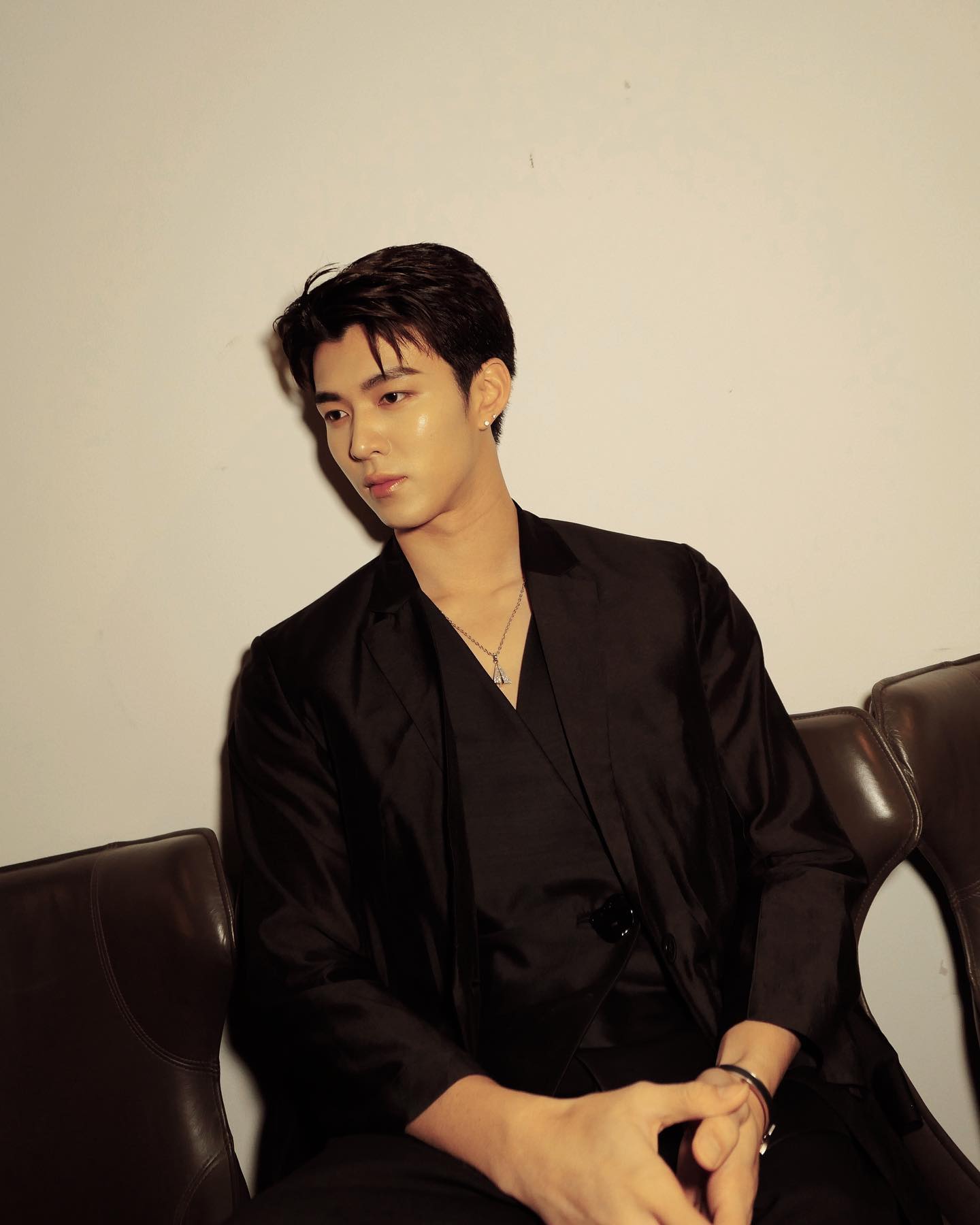 มีน - นิชคุณ ขจรบริรักษ์