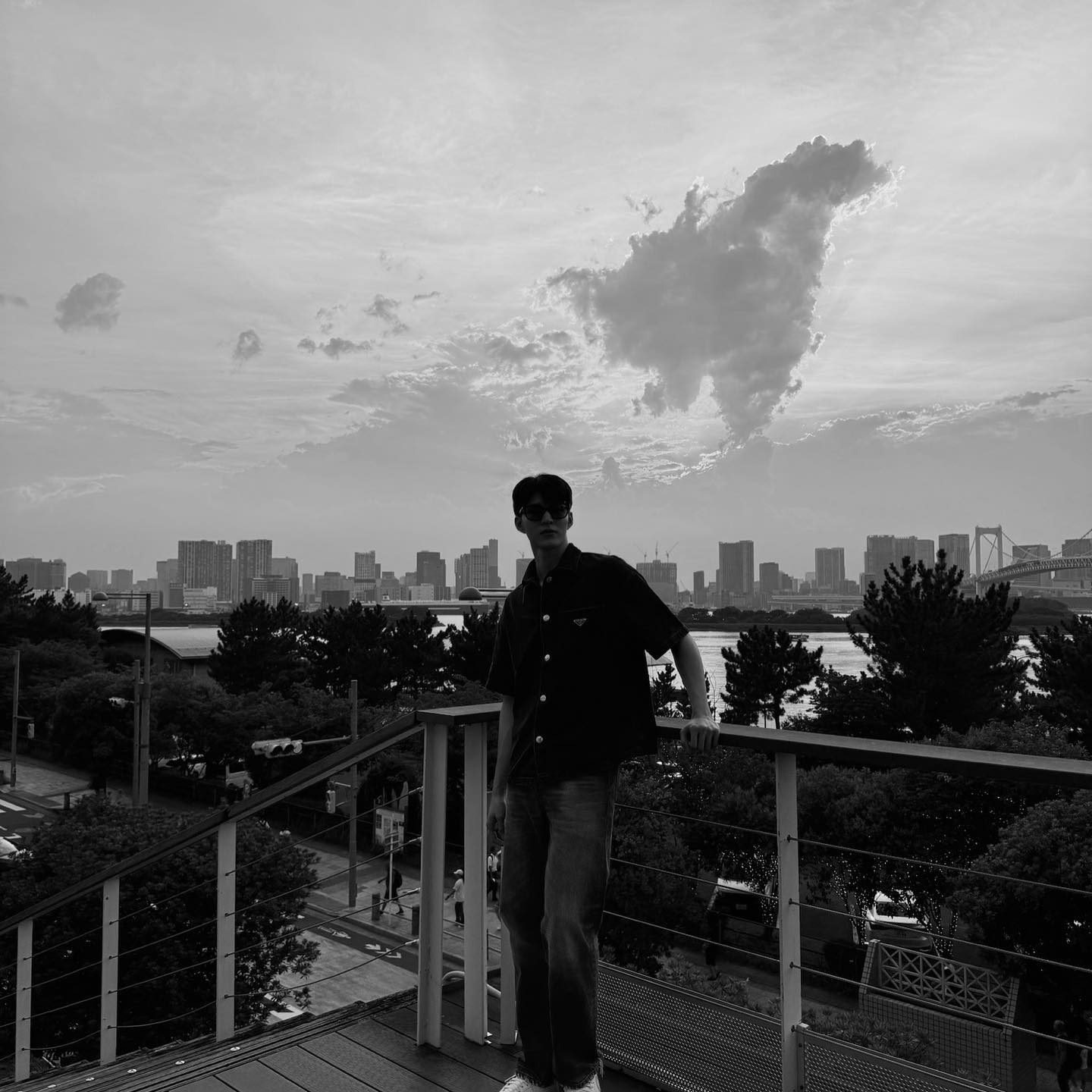 มีน - นิชคุณ ขจรบริรักษ์