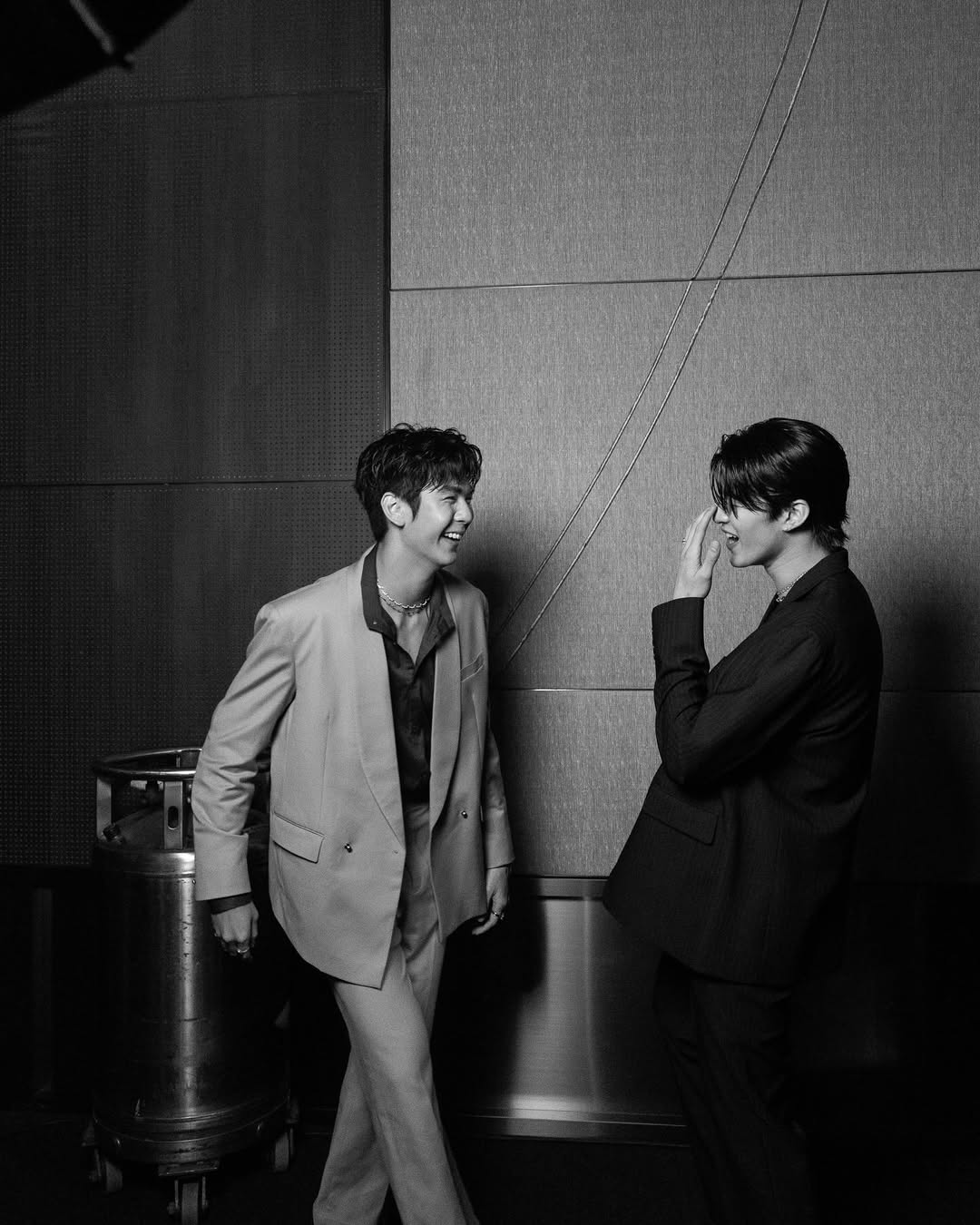 มีน - นิชคุณ ขจรบริรักษ์