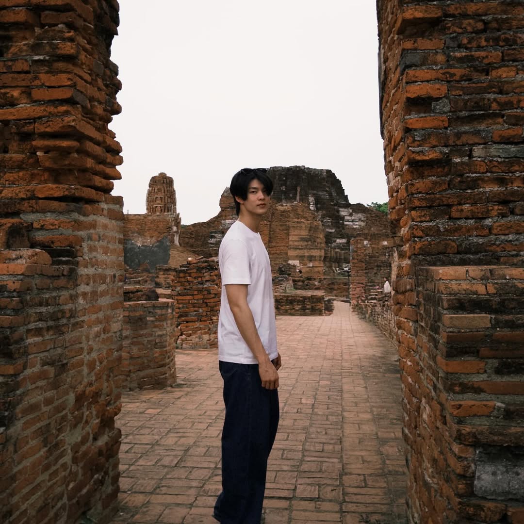 มีน - นิชคุณ ขจรบริรักษ์