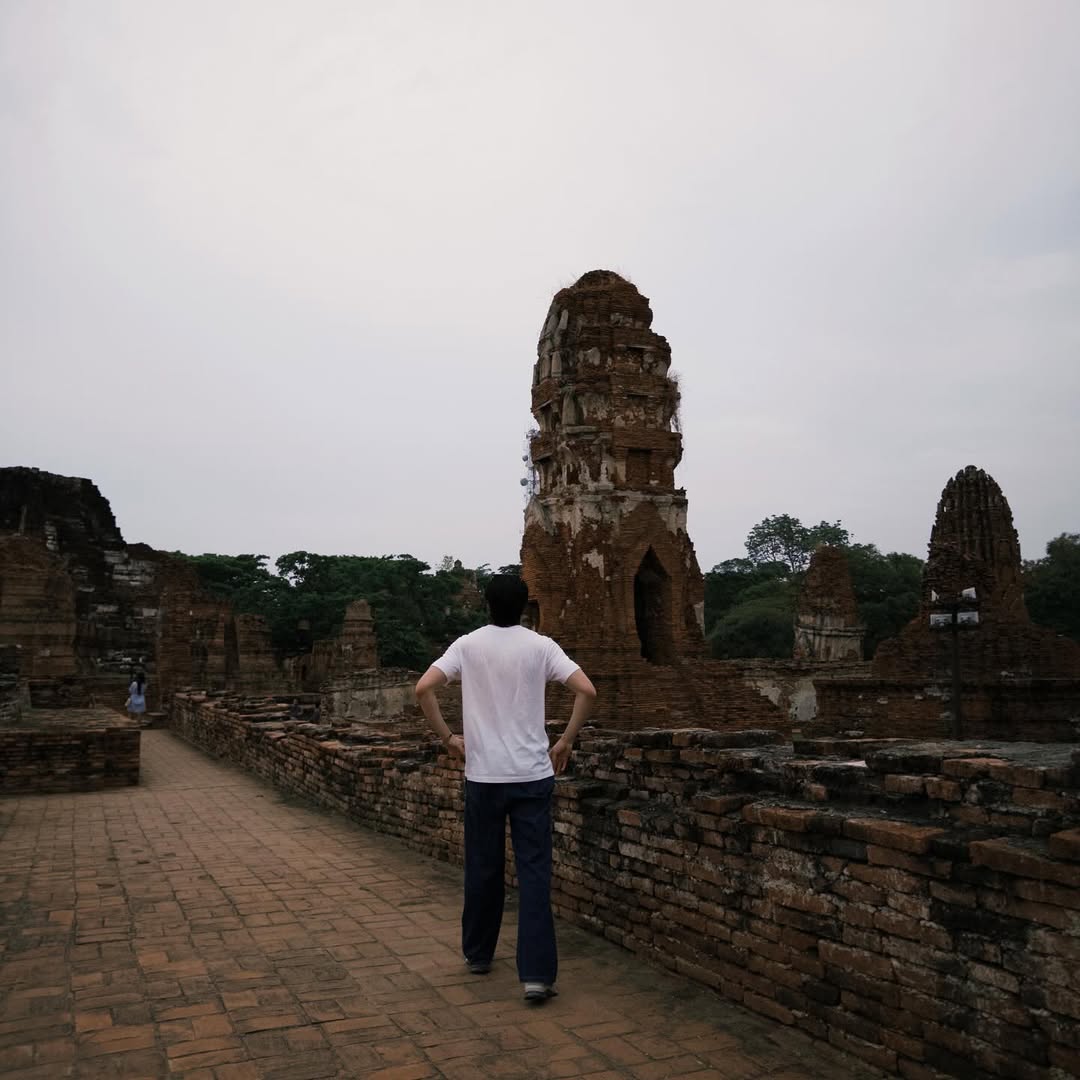 มีน - นิชคุณ ขจรบริรักษ์