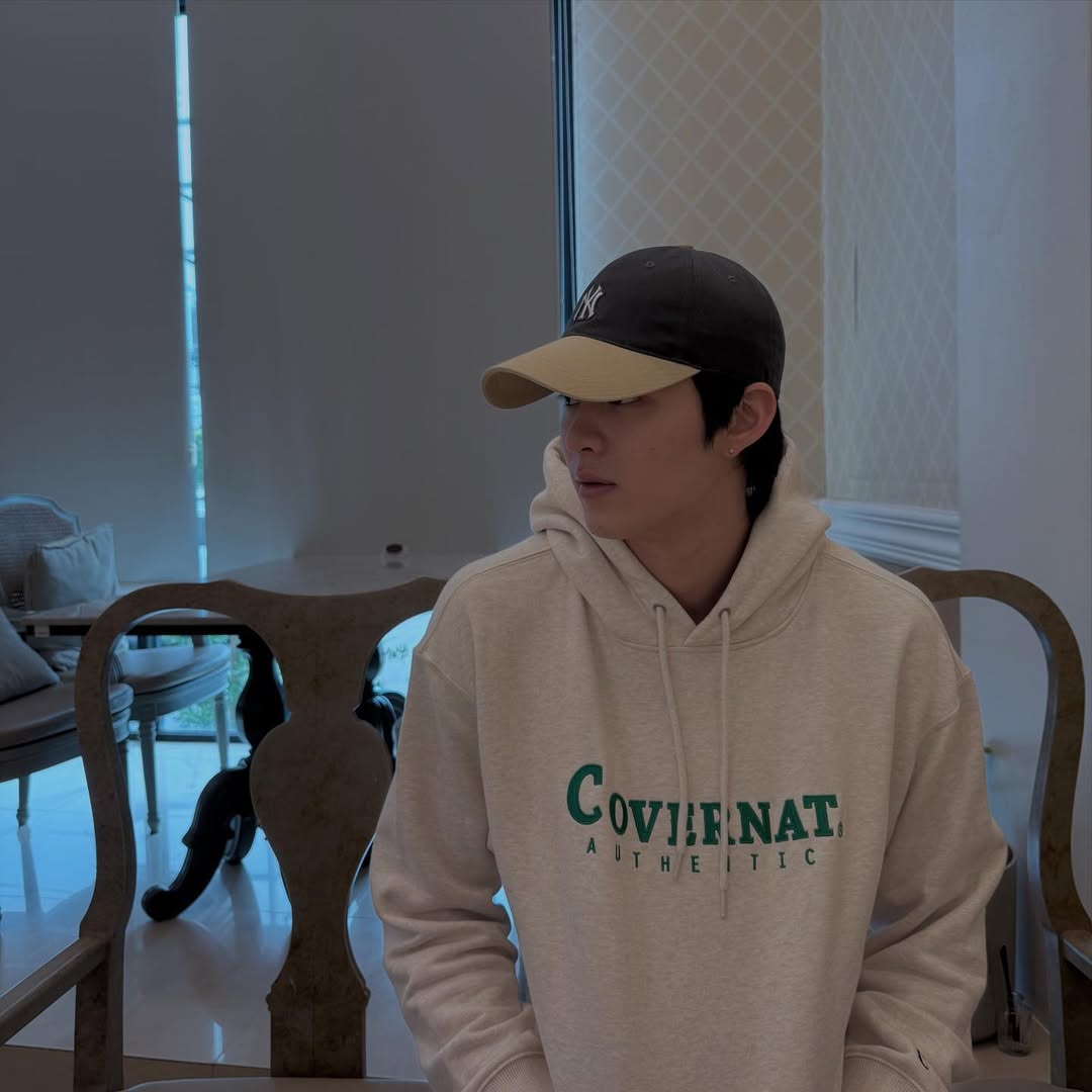 มีน - นิชคุณ ขจรบริรักษ์