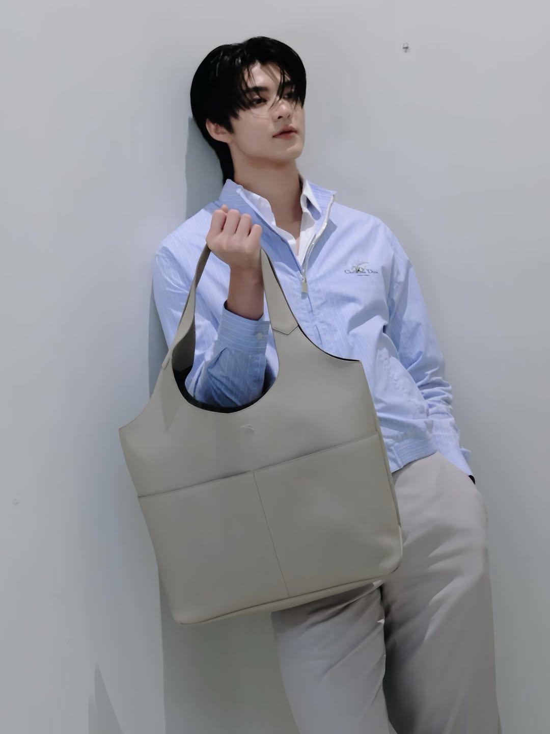 มีน - นิชคุณ ขจรบริรักษ์