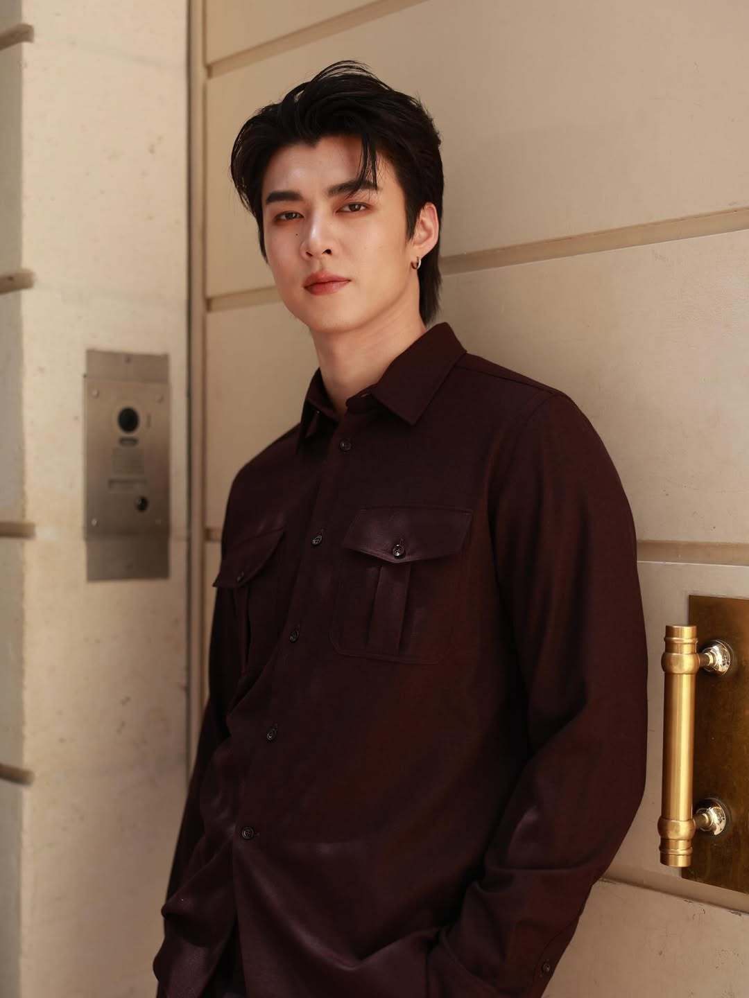 มีน - นิชคุณ ขจรบริรักษ์