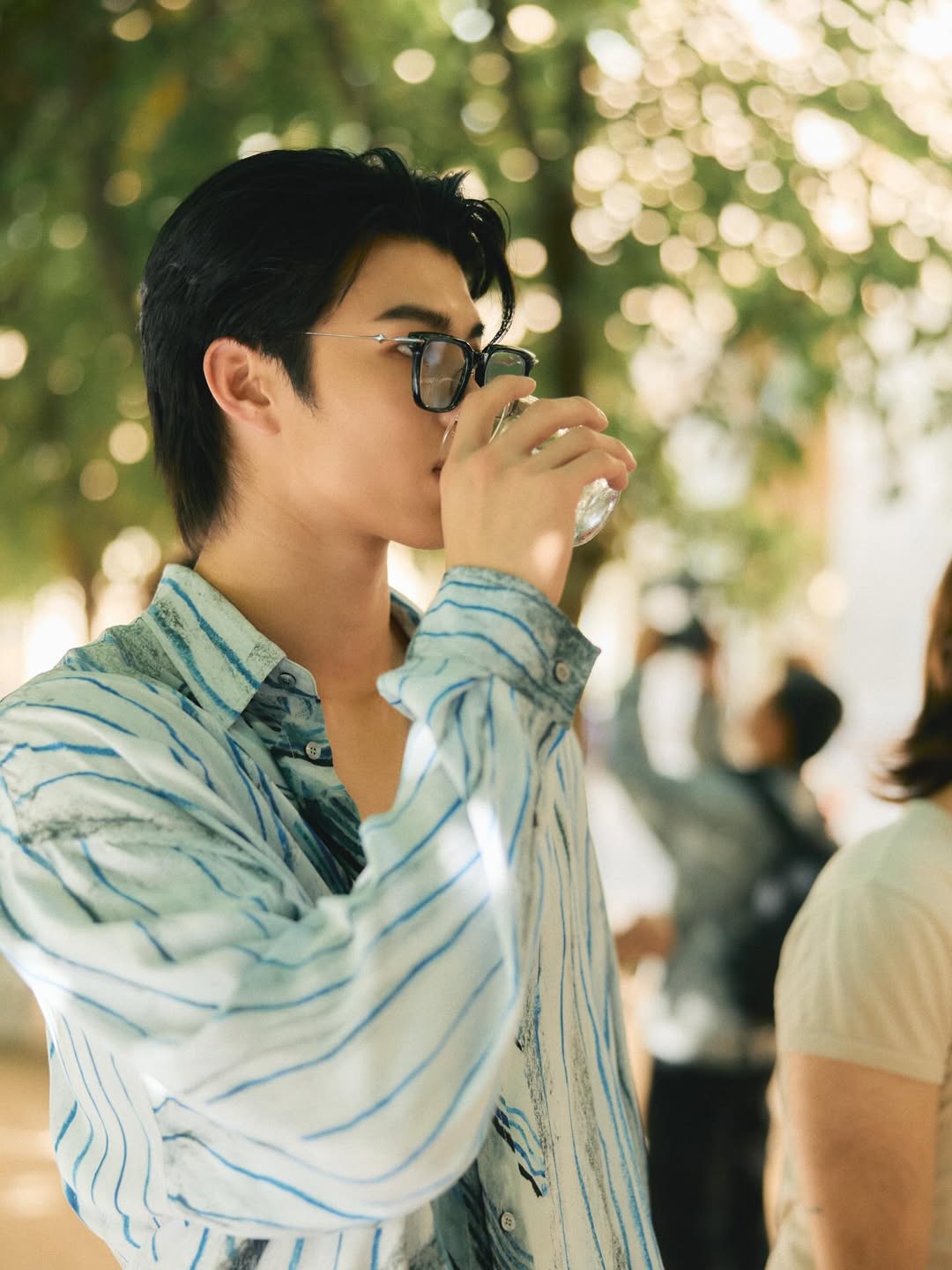 มีน - นิชคุณ ขจรบริรักษ์